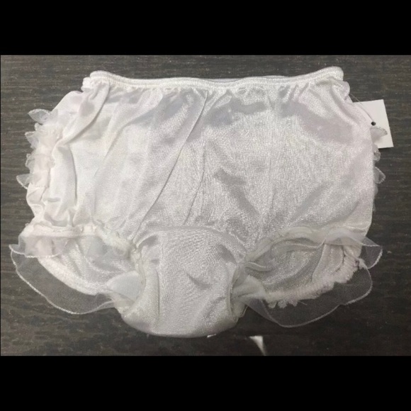 Pair of Lace Rear Rhumba Ruffled Easter Pageant Diaper Cover Panty Bloomers NWT - Picture 6 of 8